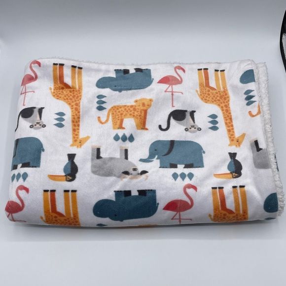 Little Dreams Safari Baby Blanket White Plush Sherpa Animals Reversible 30x36 - Picture 2 of 3